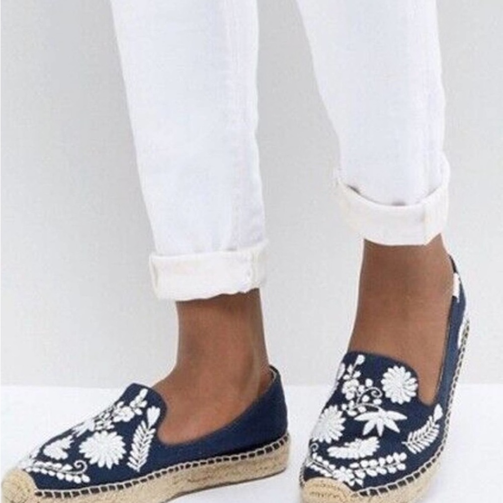 Soludos Espadrilles - embroidered navy